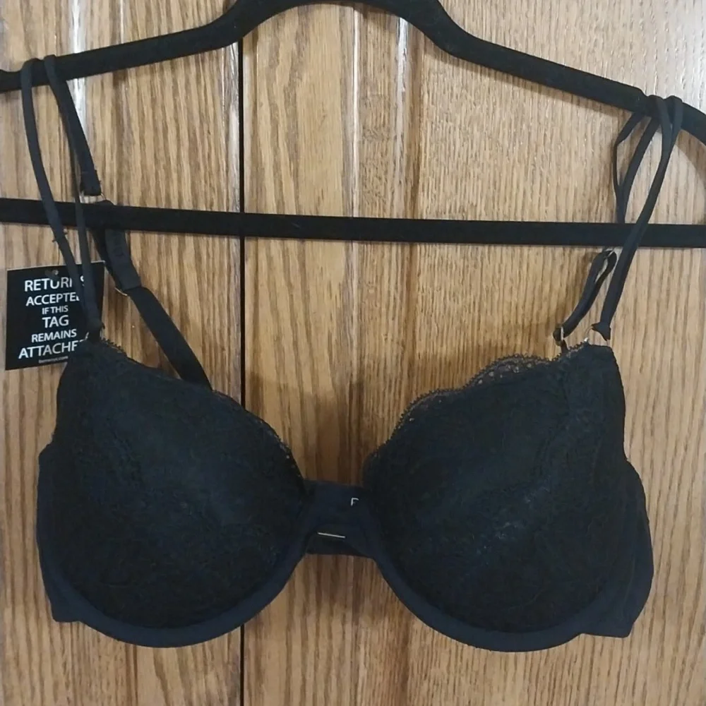 BeMe NY NWT Set Of 3‎ Bras Size 38B Two Lace Demi Cup & One Push-up Plunge Bra